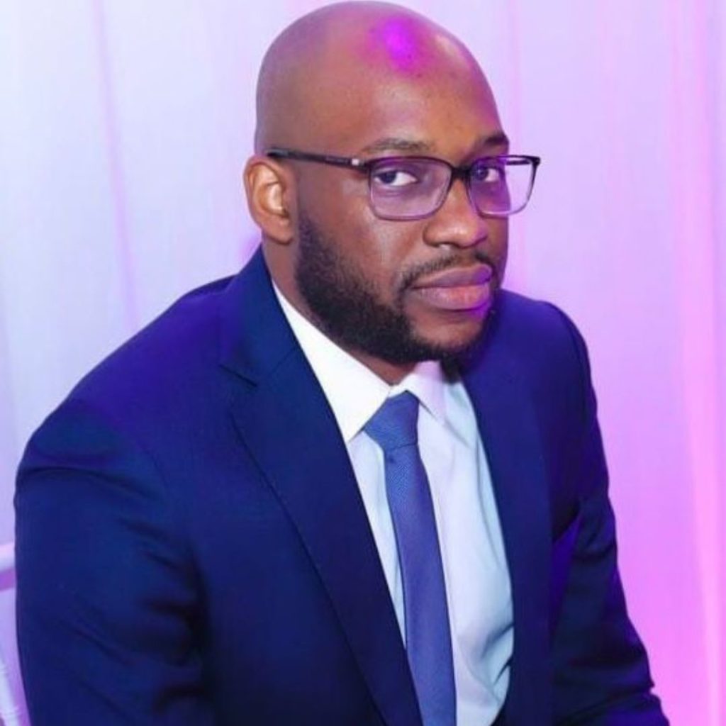 Portrait d'un entrepreneur accompagné par De la finance pour clarifier sa vision financière personnelle.